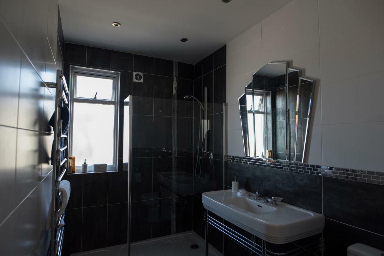 Appartamento The Estuary View Thorpe Bay Esterno foto